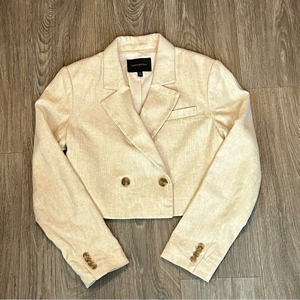 Banana Republic Beige Double-Breasted Blazer